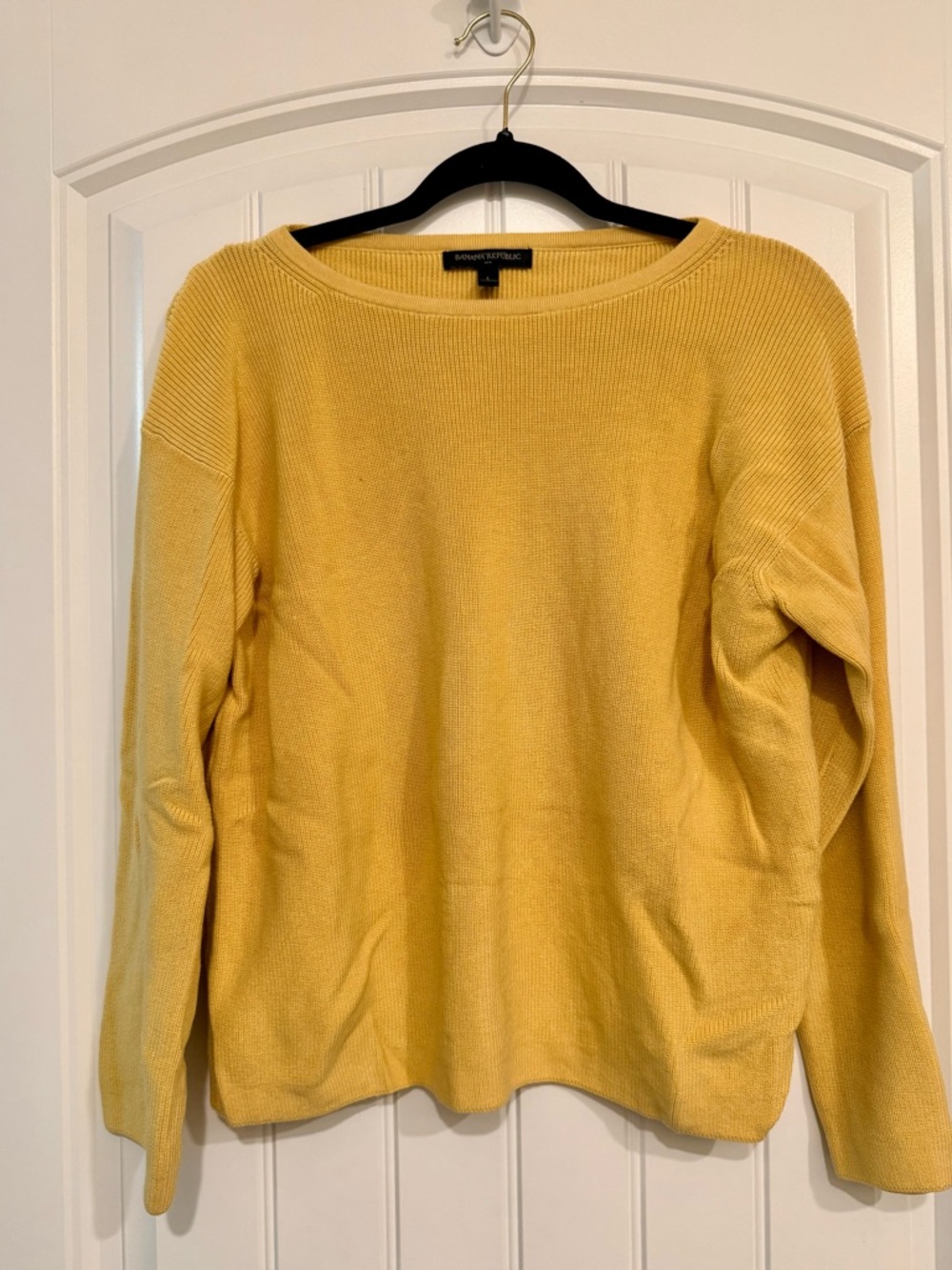 Banana Republic Sunny Yellow Scoop Neck Sweater Cotton Blend